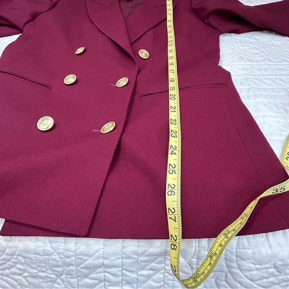 Talbots Burgundy Long Sleeve Wool Double Breasted Gold Button Blazer Women 6P - Picture 10 of 10